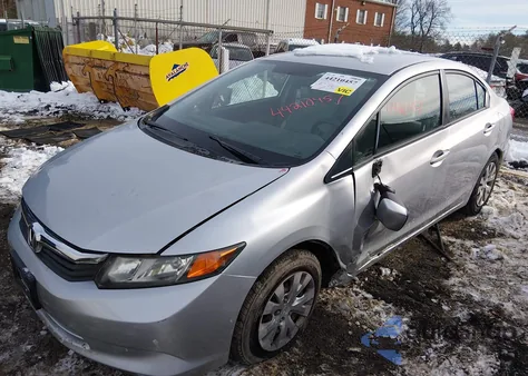 2012 Honda Civic Lx z USA, uszkodzony, nr VIN 19XFB2F53CE321044
